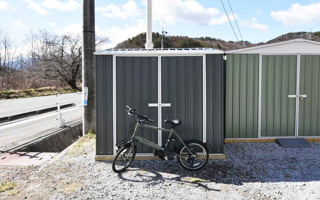 自転車小屋