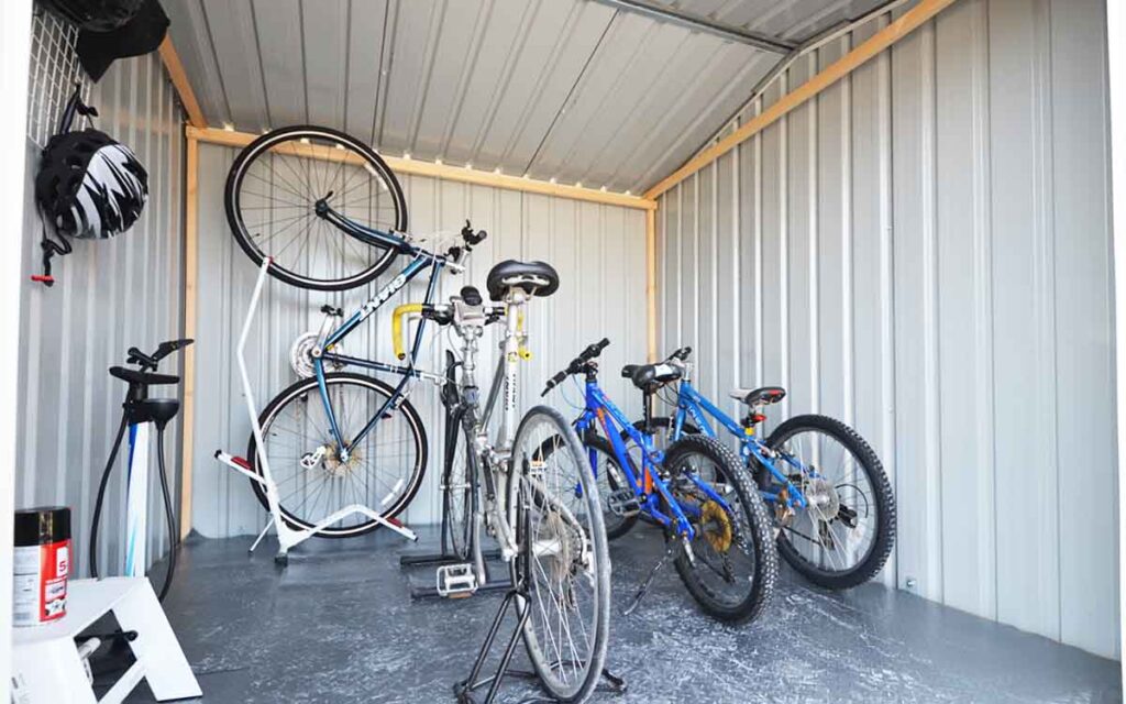 自転車小屋