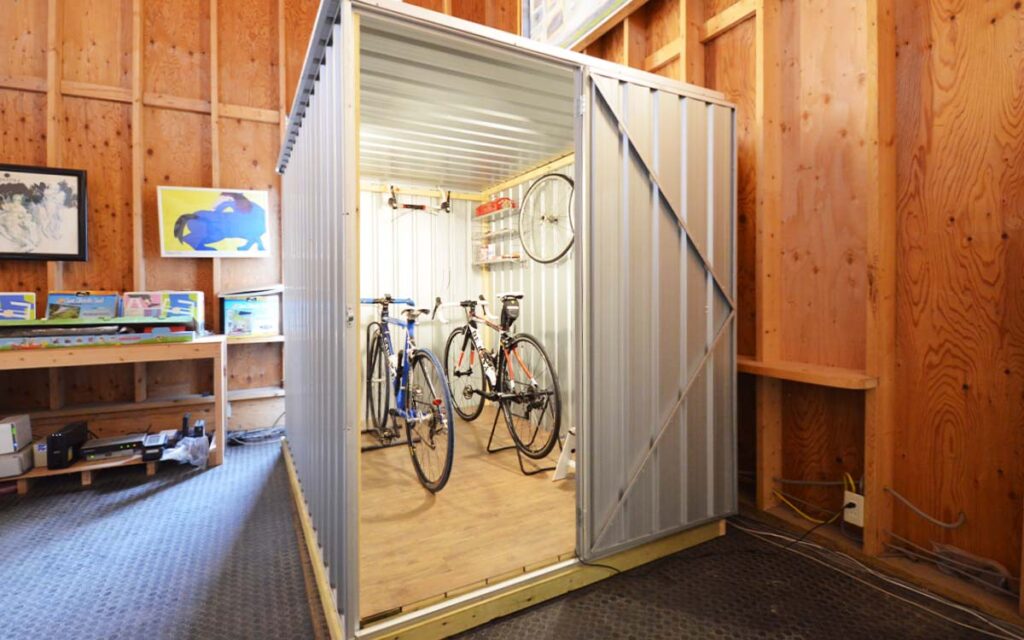 自転車が入る物置