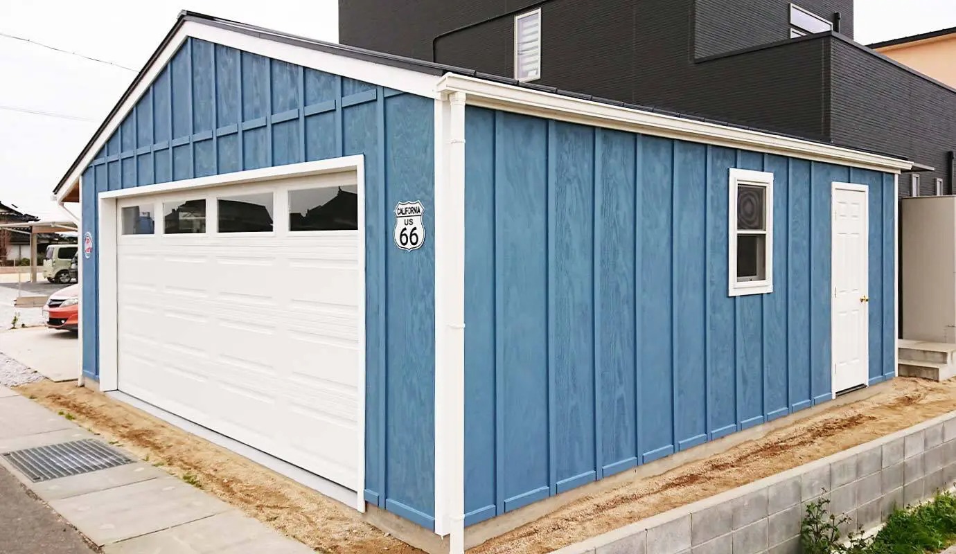 ガレージにオリジナリティを！塗装DIYにチャレンジ