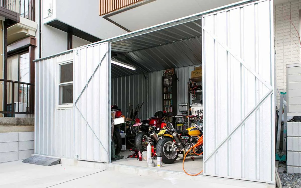 ユーロ物置®で叶える憧れのバイクガレージ