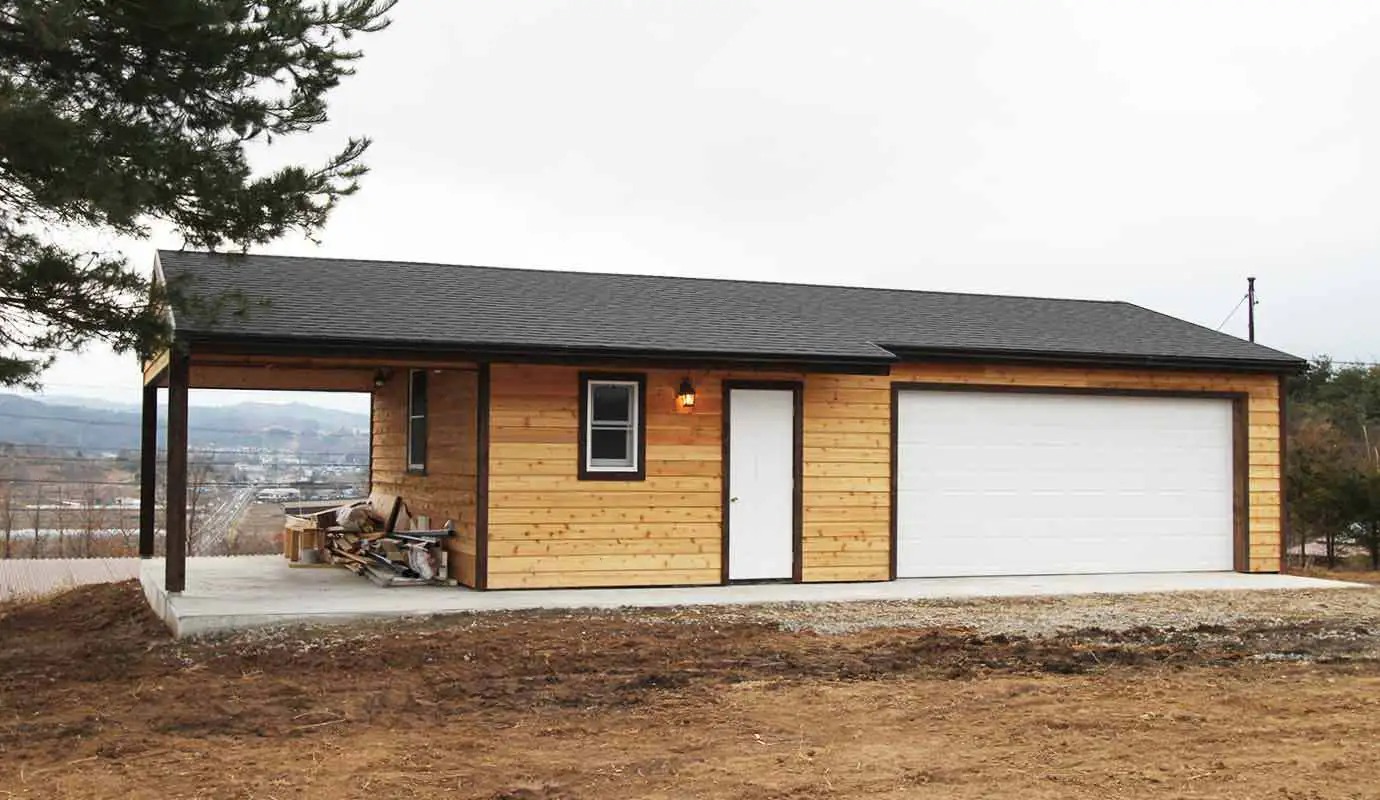 おしゃれで人気な木造ガレージG-CEDARの楽しみ方