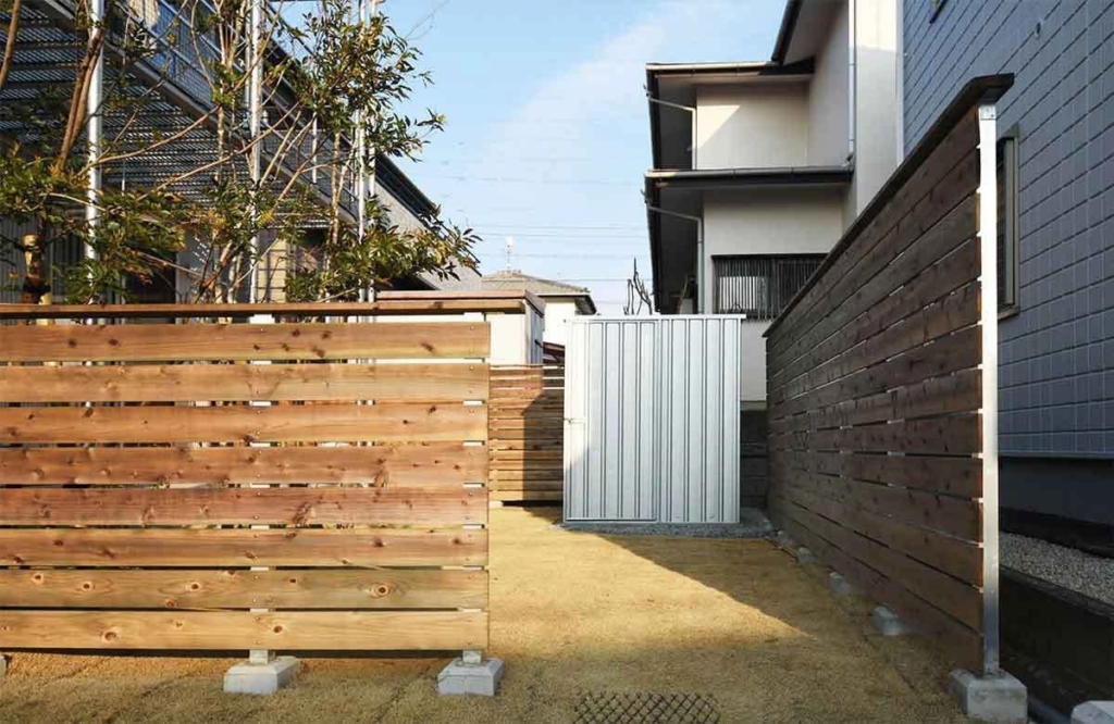 コンテナ物置