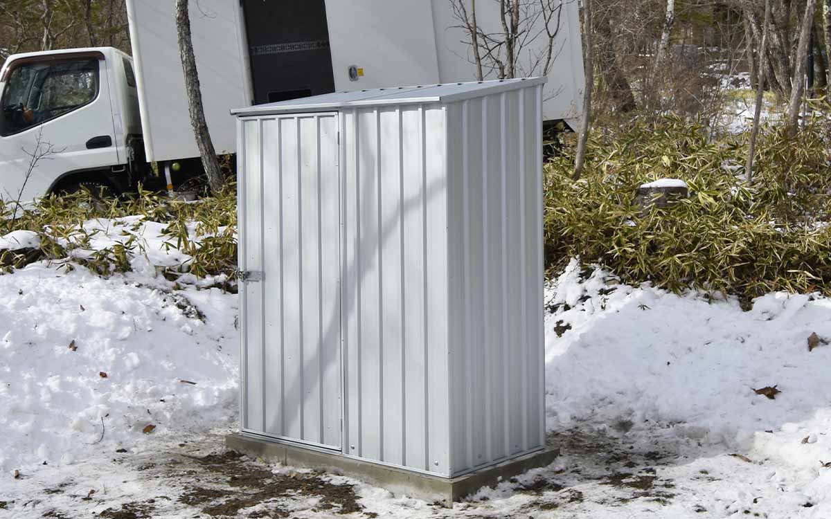 山梨県でおしゃれなユーロ物置®の施工がありました。