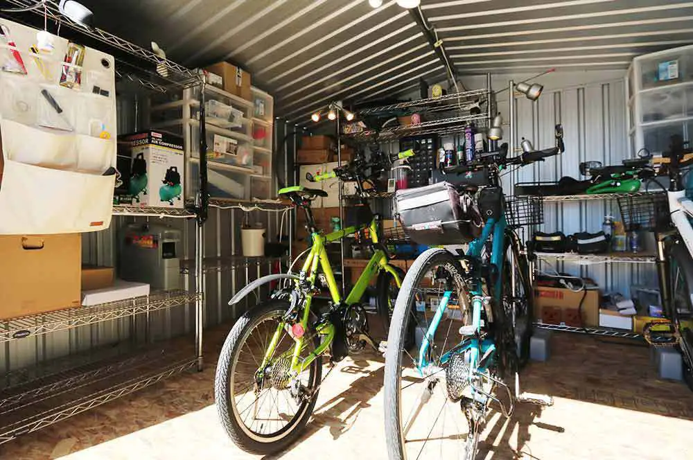 自転車収納